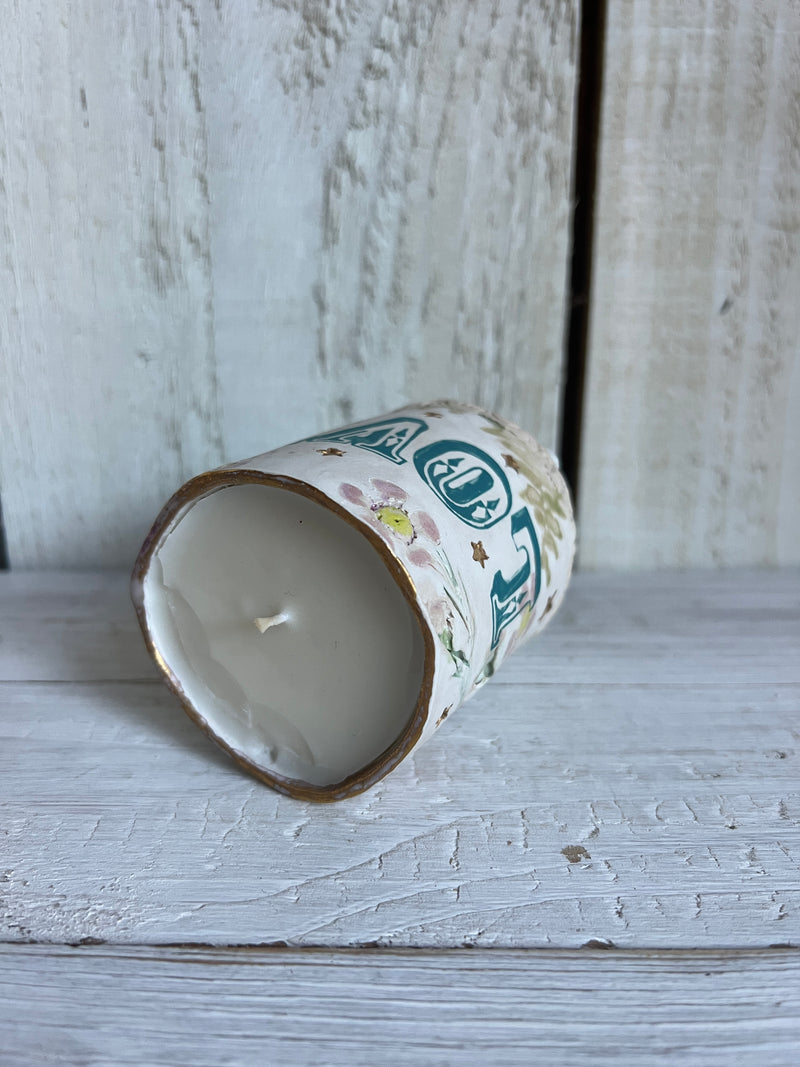 'Loved' Pressed Flower Candle - 1 wick