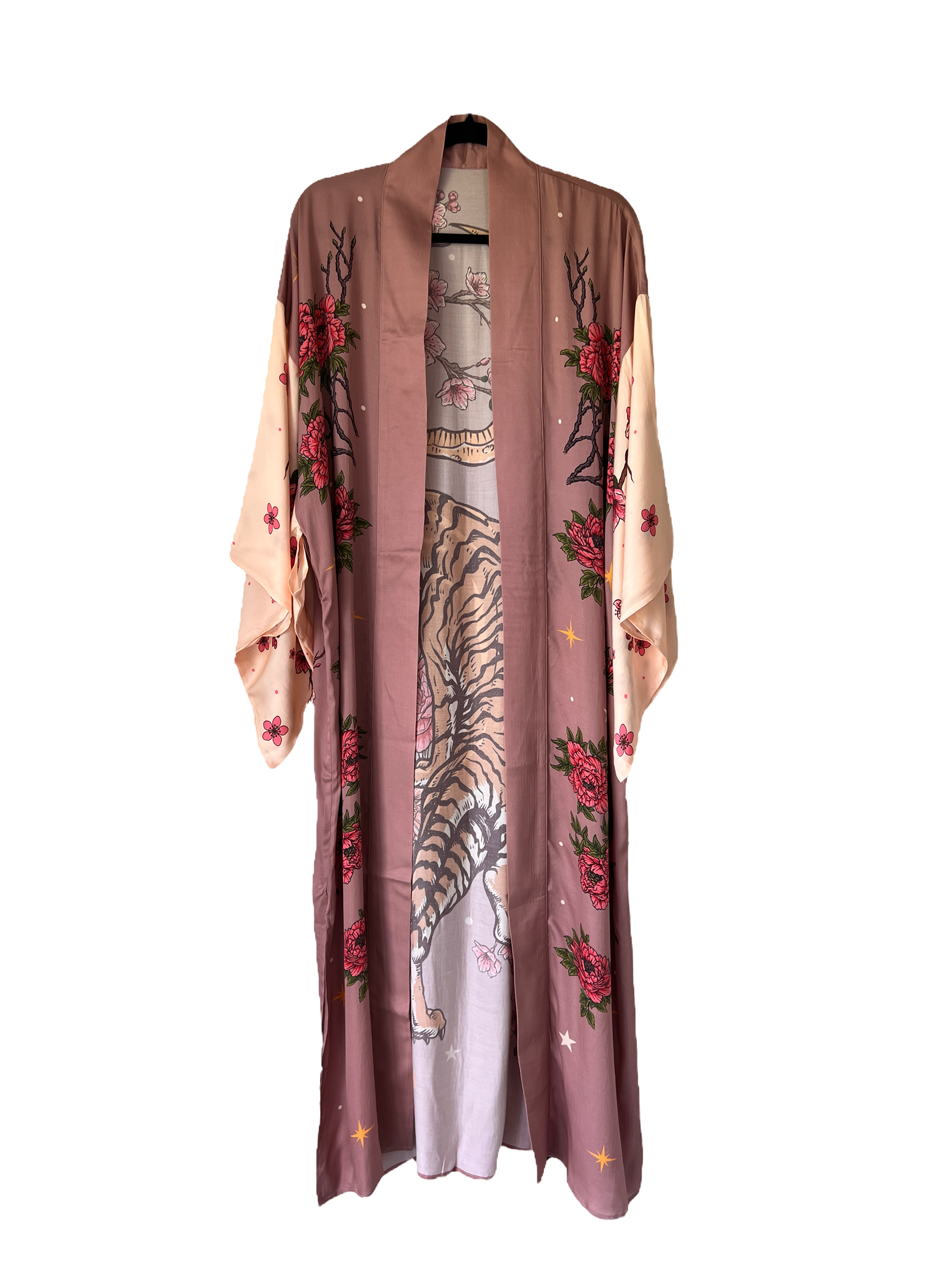 A dusty pink viscose silk kimono with a bohemian floral pattern and a central tiger design