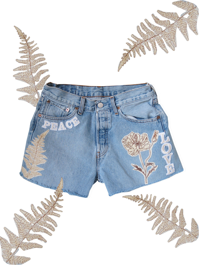 'Peace and Love' Embroidered vintage shorts - XS-S